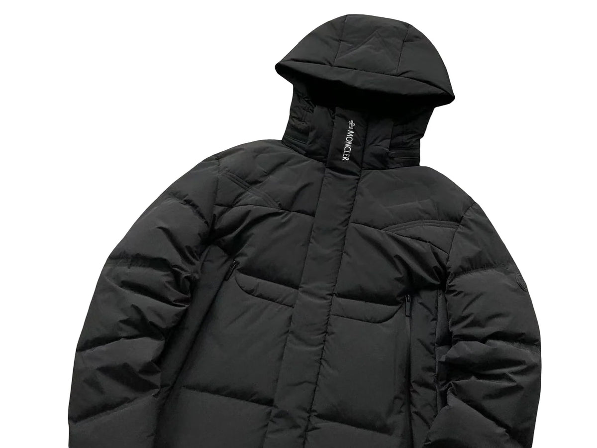 Moncler Tarn Down Jacket – Black