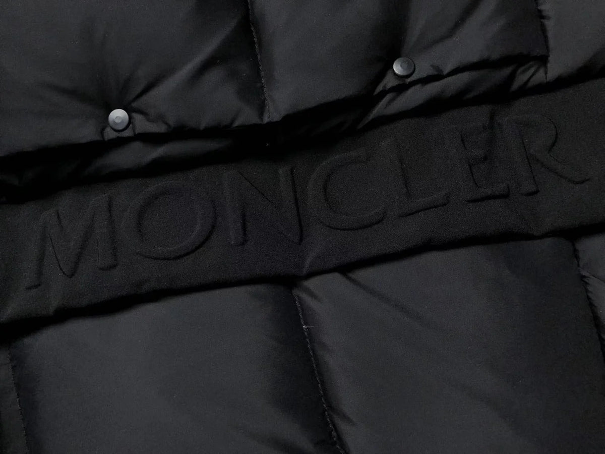 Moncler Madeira Down Jacket – Women's Black